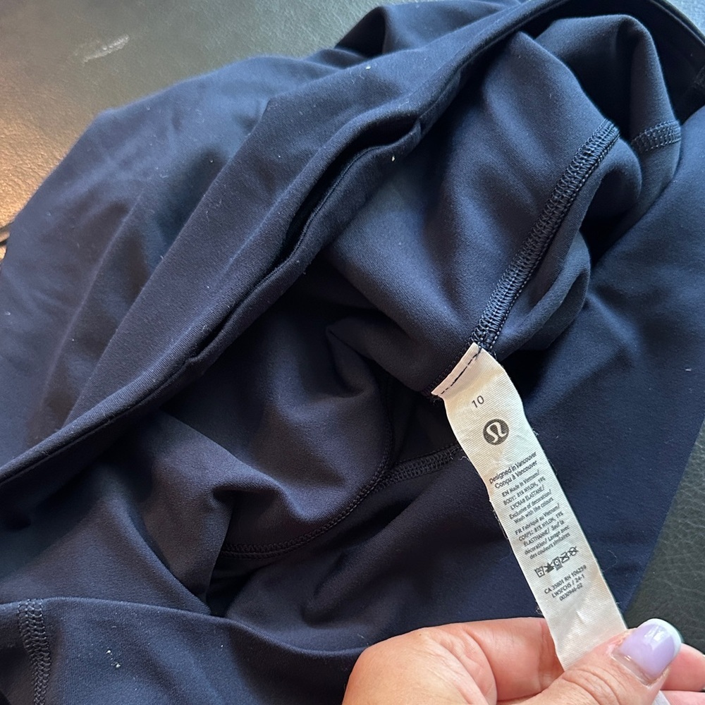 Lululemon Align High-Rise Mini-Flared Pant 28” size 10 - Picture 3 of 4